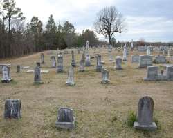 Around 400 graves are present in the cemetery.